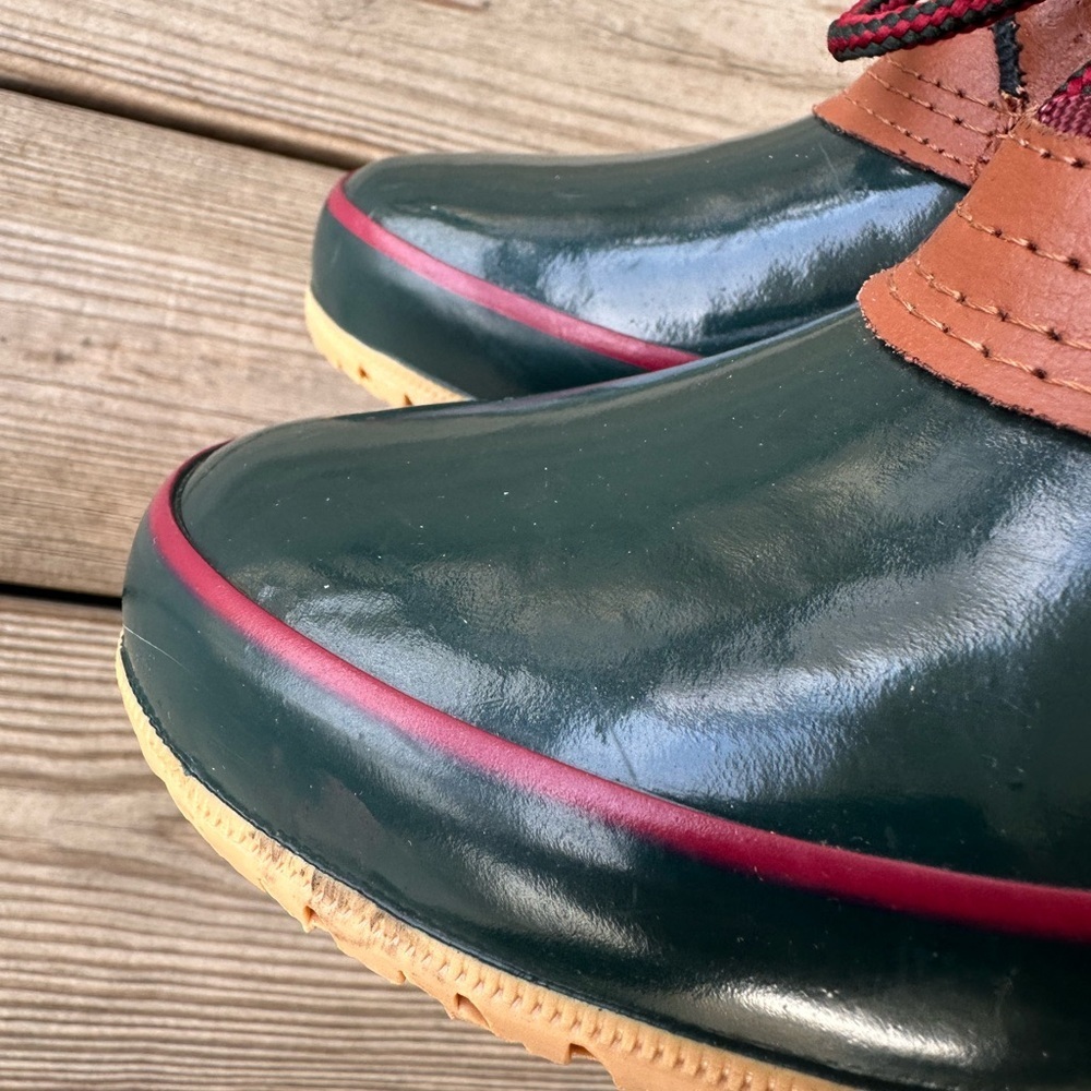 Woodstock Waterproof Green and Brown Duck Boots - Picture 9 of 10